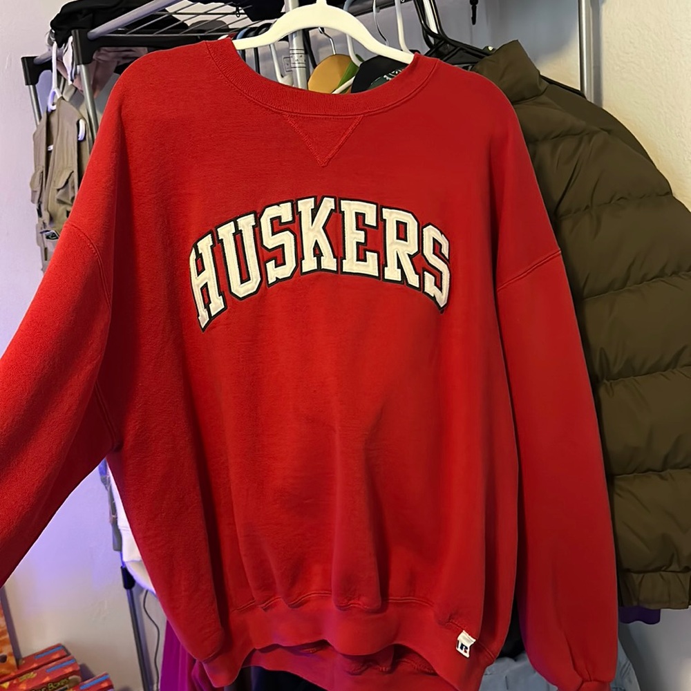 vintage huskers crew neck